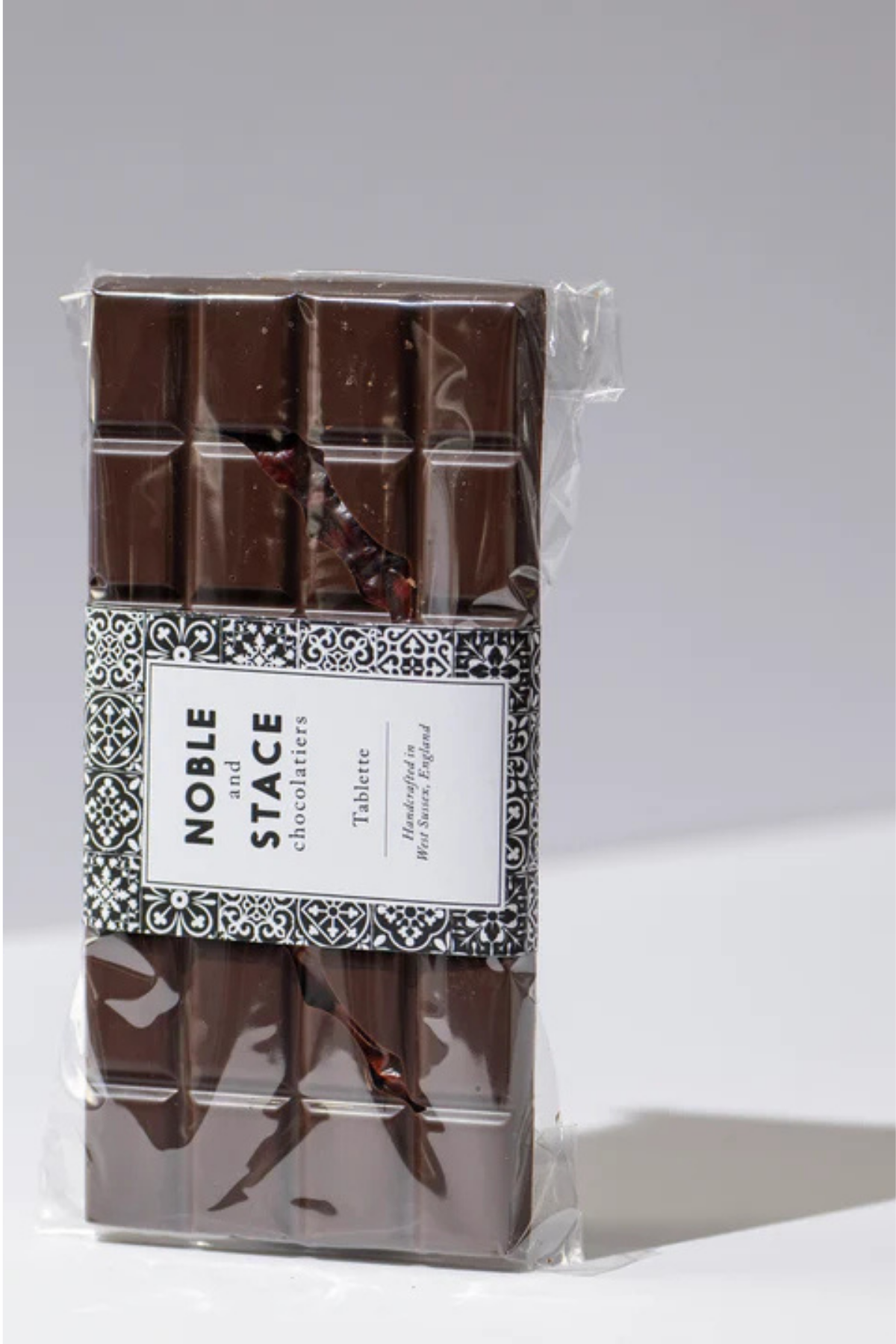 Noble and Stace 70% Dark Tablette